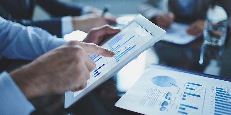 What’s Holding Businesses Back from Modernising Record-To-Report Processes?