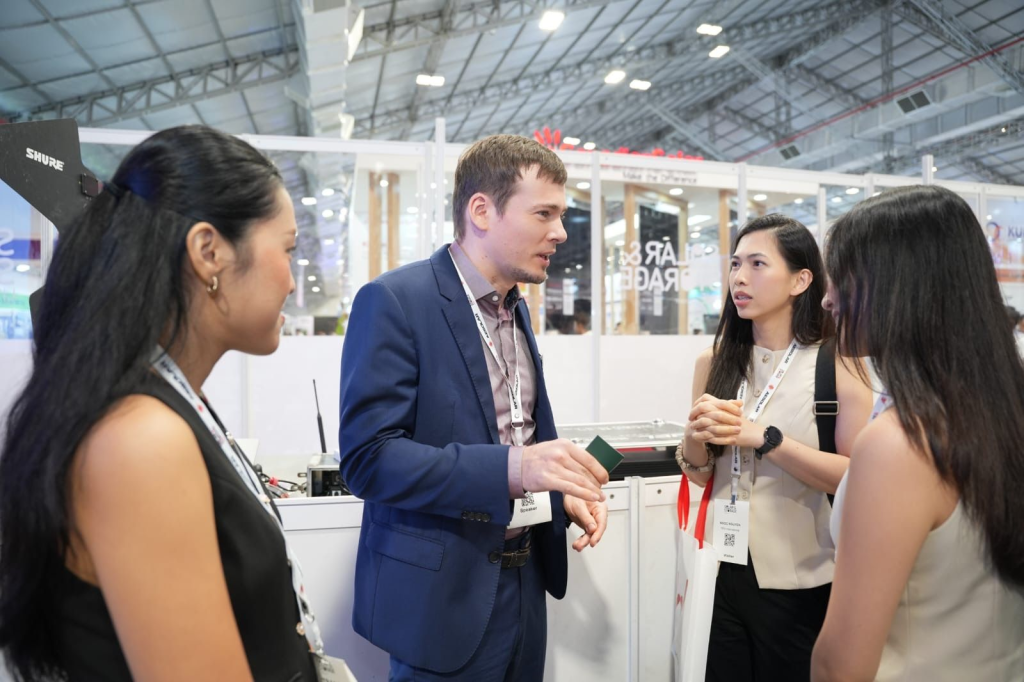 Solar and storage VN 2025